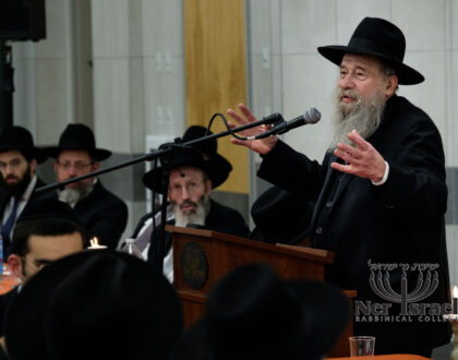 Yeshiva Melaveh Malka Parshas Toldos