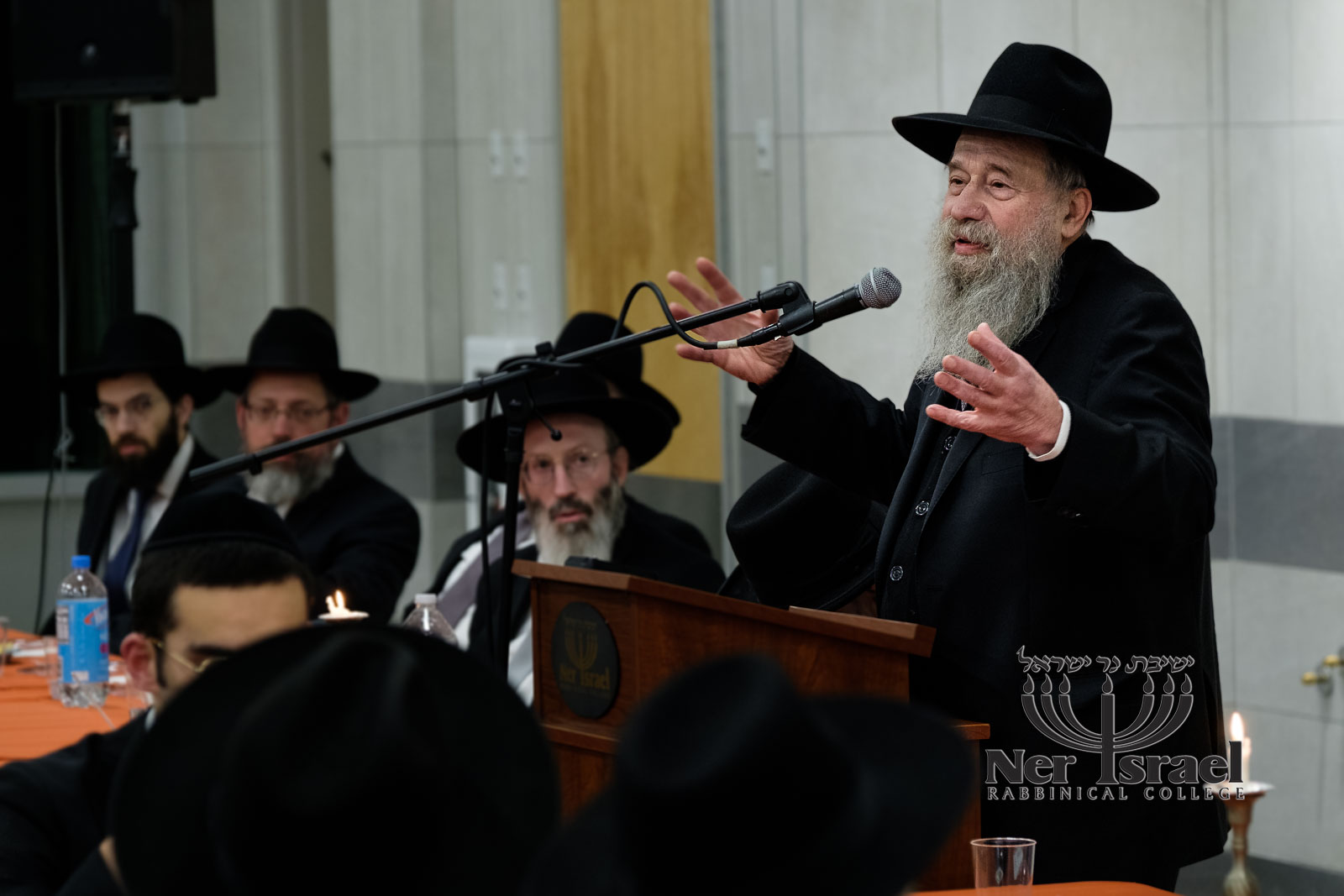 Yeshiva Melaveh Malka Parshas Toldos